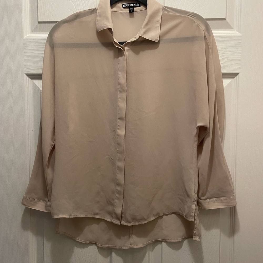 Chiffon tan button up